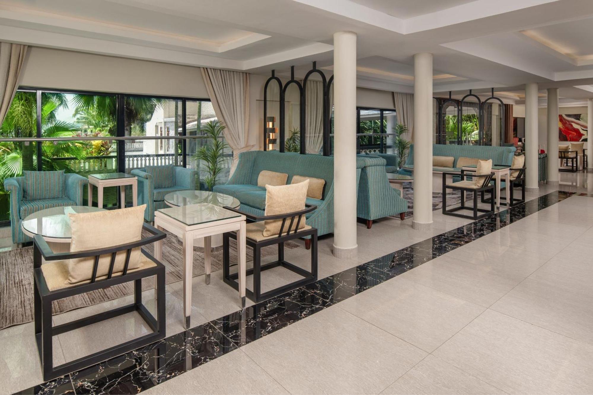 Delta Hotels By Marriott Daressalam Exterior foto